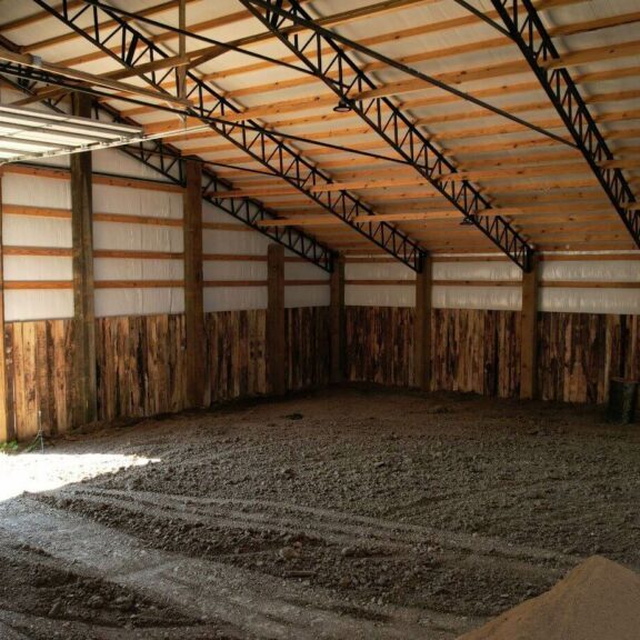 pole-barn-steel-trusses